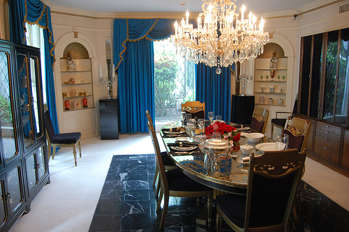 Visions of Liberace danced in my head, but Elvis loved this room's elegance.